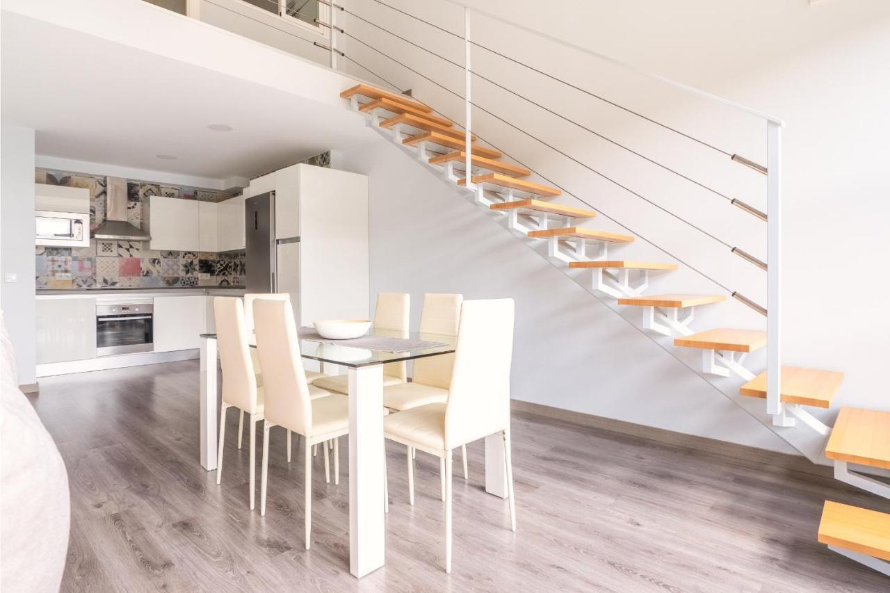 El Ventero Apartment - Elegante Apt Para 5 Con Terraza, Wi-Fi Y Aparcamiento En La Calle Camarma de Esteruelas Eksteriør billede