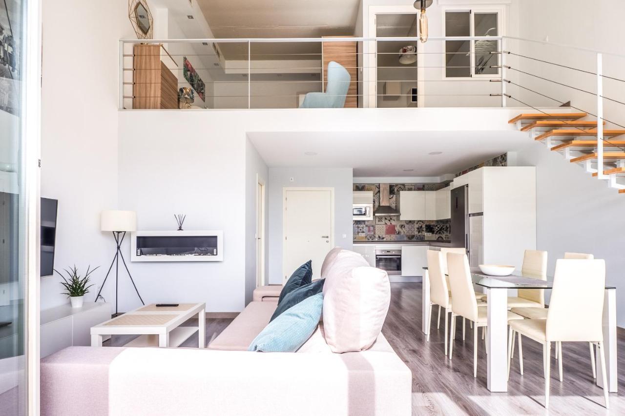 El Ventero Apartment - Elegante Apt Para 5 Con Terraza, Wi-Fi Y Aparcamiento En La Calle Camarma de Esteruelas Eksteriør billede